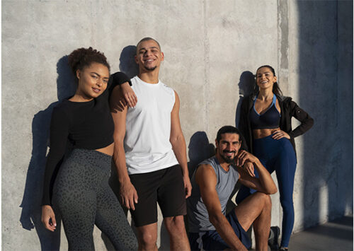 Vivere in movimento: come l’abbigliamento sportivo è entrato nella quotidianità