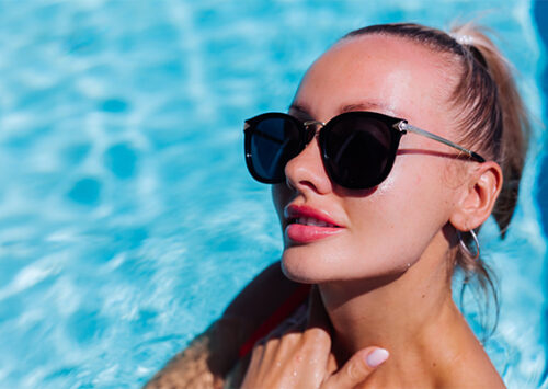 Occhiali da sole Furla: in metallo o acetato perfetti per la tua estate